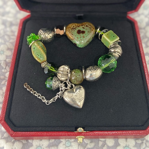 Green Vintage Bracelet- size ( xs to medium) - Picture 6 of 6